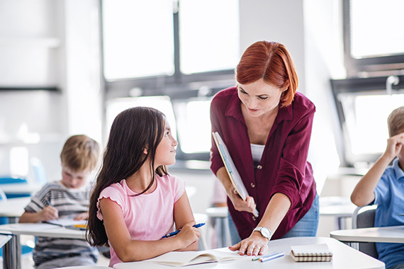 Každý pátý učitel chce odejít ze školství. Připadá jim, že si společnost jejich práce neváží Každý pátý učitel chce odejít ze školství. Připadá jim, že si společnost jejich práce neváží