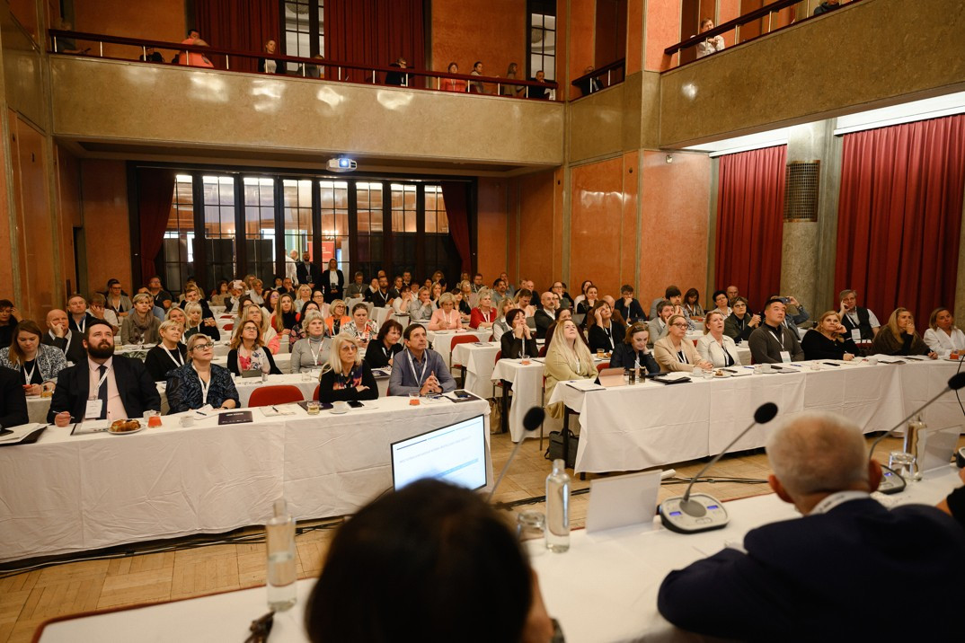 Jak se povedla reforma rámcových vzdělávacích programů a jak se dá kreativně učit za pomoci AI? To byla témata druhého ročníku konference pro ředitele škol Alive Forum