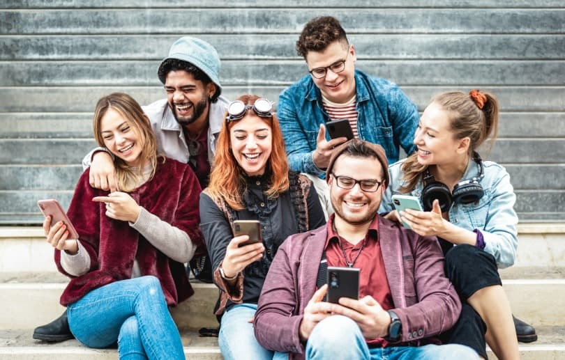 Sociální sítě – proč nás tolik baví?